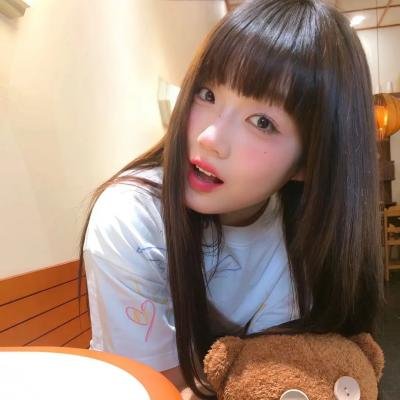黄色